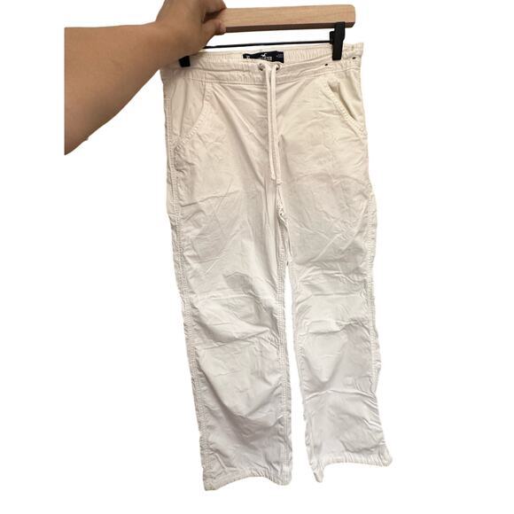 Hollister ULTRA HIGH RISE BAGGY PANTS in White Size XS Short - Picture 1 of 14